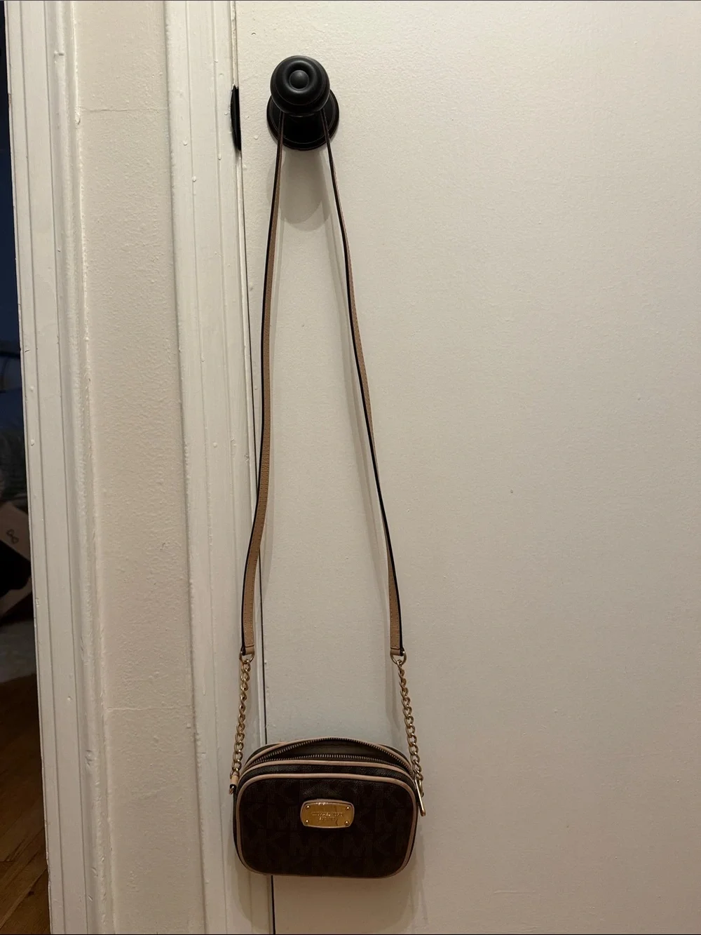Michael Kors Mini crossbody